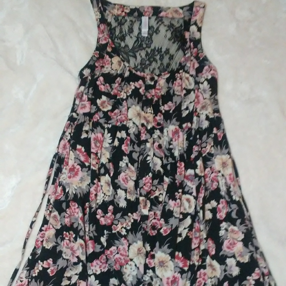 Xhiliration Black Floral Dress